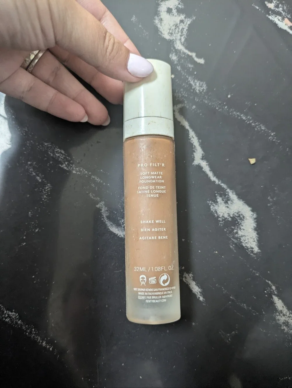 Fenty Beauty Pro Filt'r Soft Matte Longwear Foundation 445